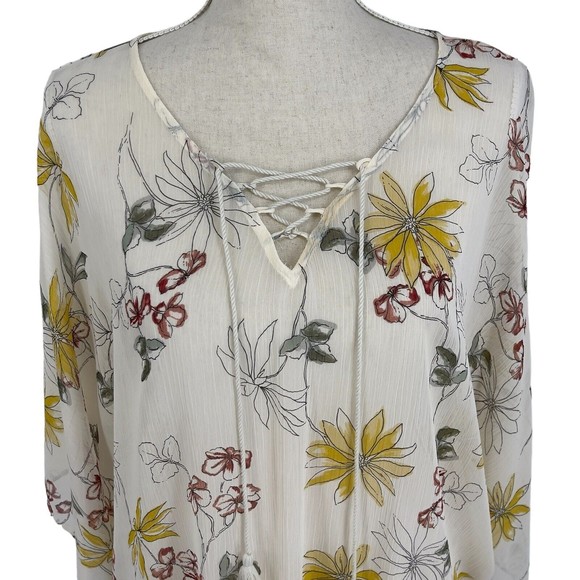 Maurices Womens Plus Size 0 Kimono Top 14W Sheer Floral Print Lace Up V Neck - Picture 3 of 13